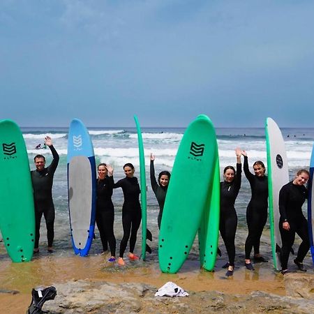 Hôtel Tika Surf Camp Ericeira à Carvoeira Extérieur photo